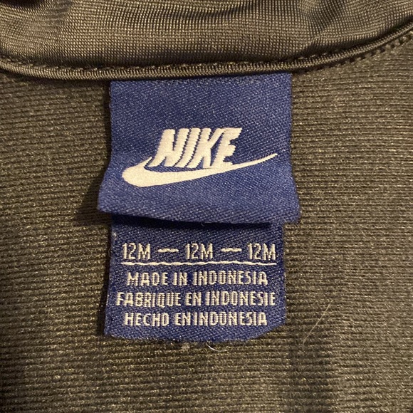 Nike Baby Tracksuit. NWOT - Picture 4 of 5